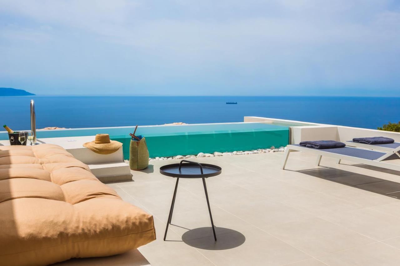 Kefalonian Escape Suites Valerianos Экстерьер фото