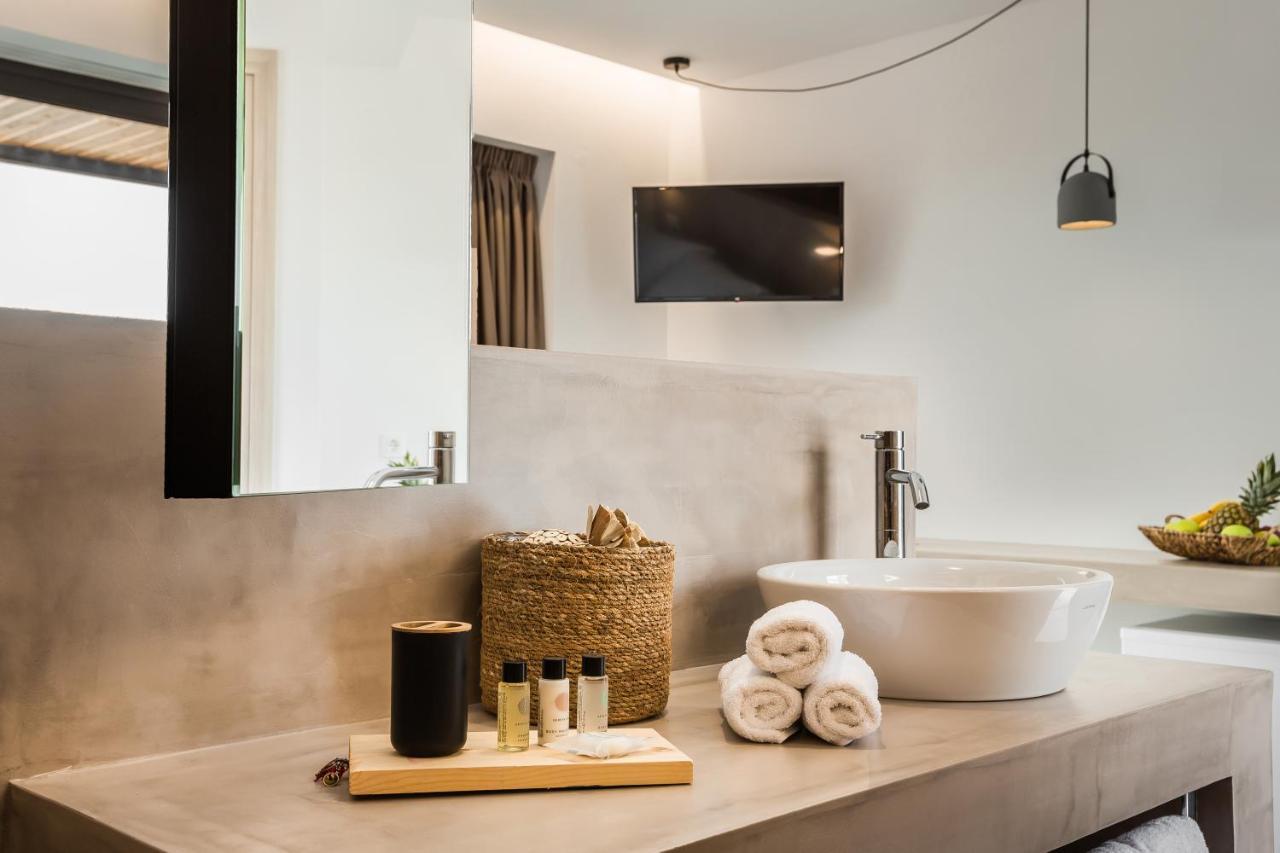 Kefalonian Escape Suites Valerianos Экстерьер фото