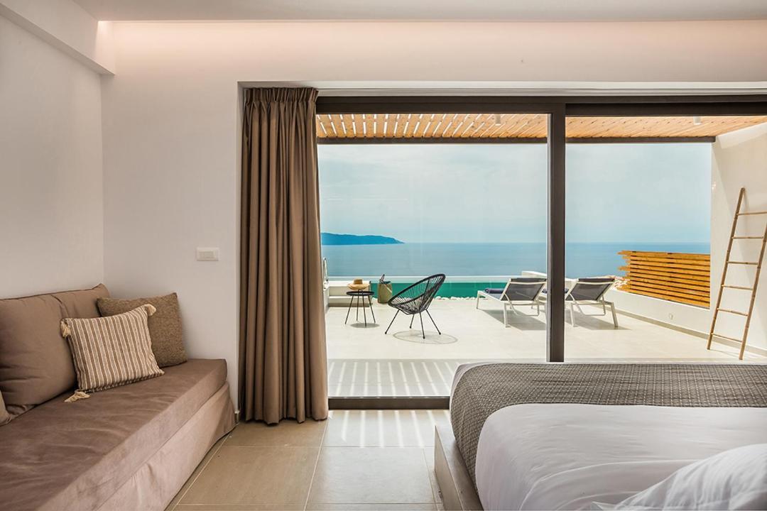 Kefalonian Escape Suites Valerianos Экстерьер фото